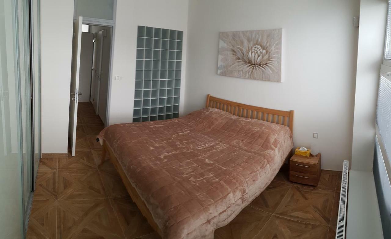 G.Apartment'S Klinovec Loučná pod Klínovcem Exterior foto
